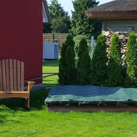Casa vacanze In Mit Sauna, Garten Und Grill Ummanz